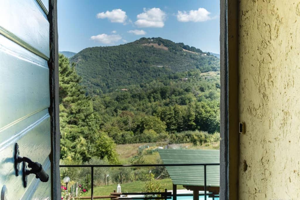 Alla Bella Aurora With Amazing Pool In Tuscany Lucca Ngoại thất bức ảnh